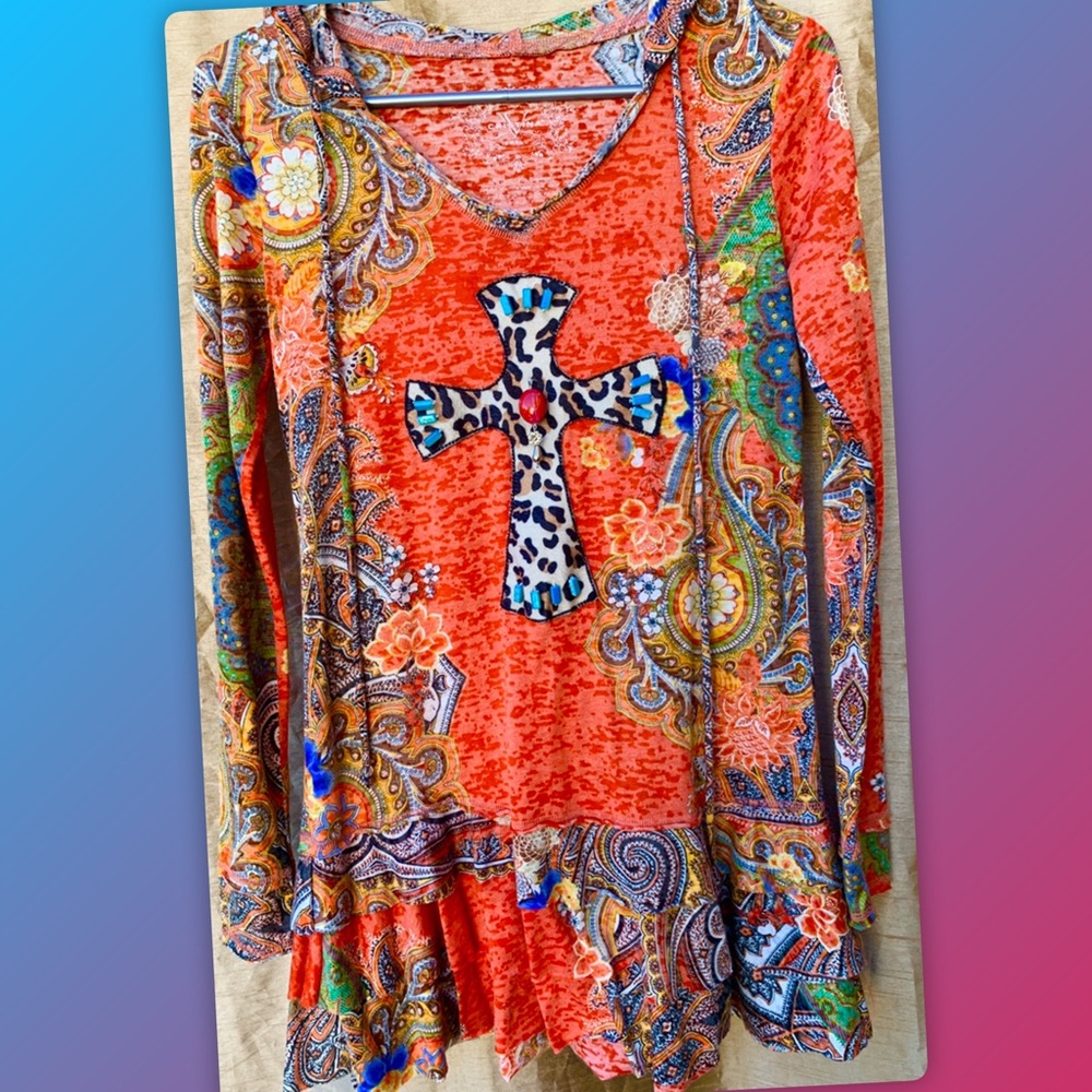 V Cristina Long Sleeve Shirt (Small)